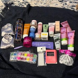 Hair and beauty bundle. New.
